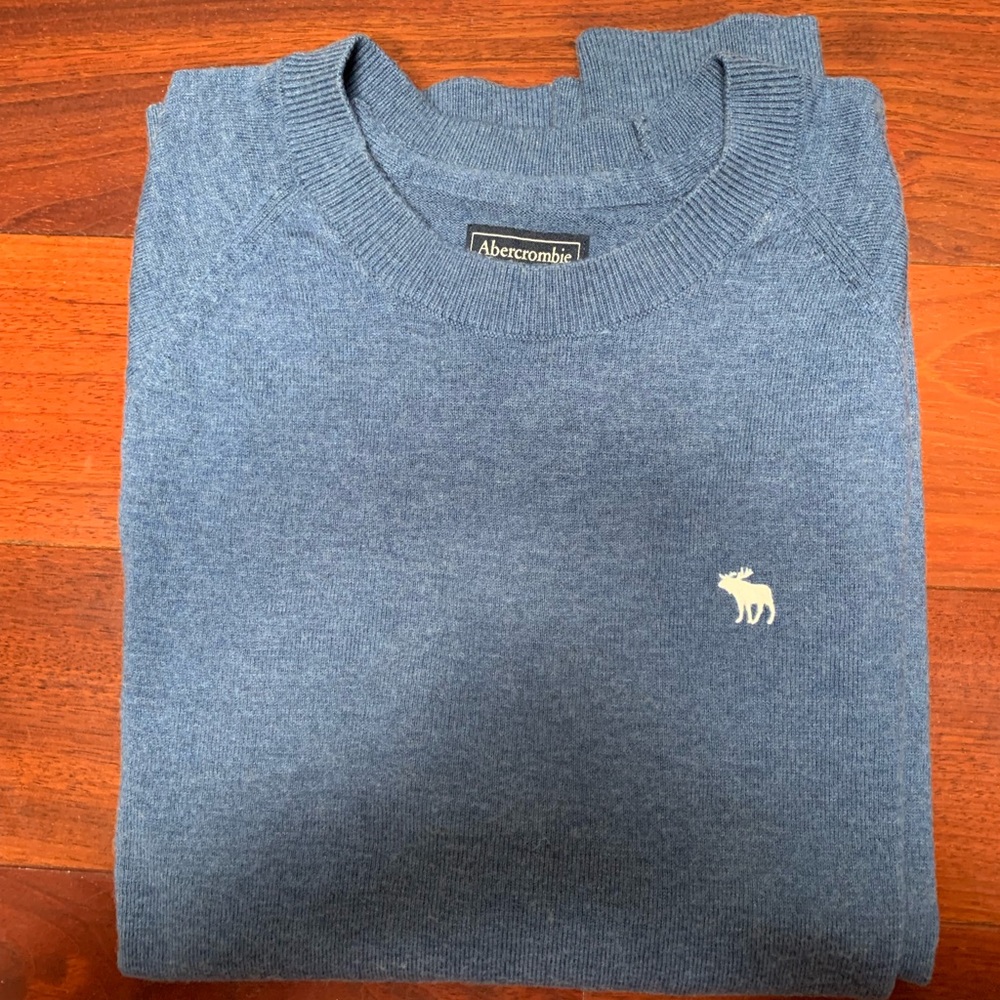 Abercrombie & Fitch Sweater